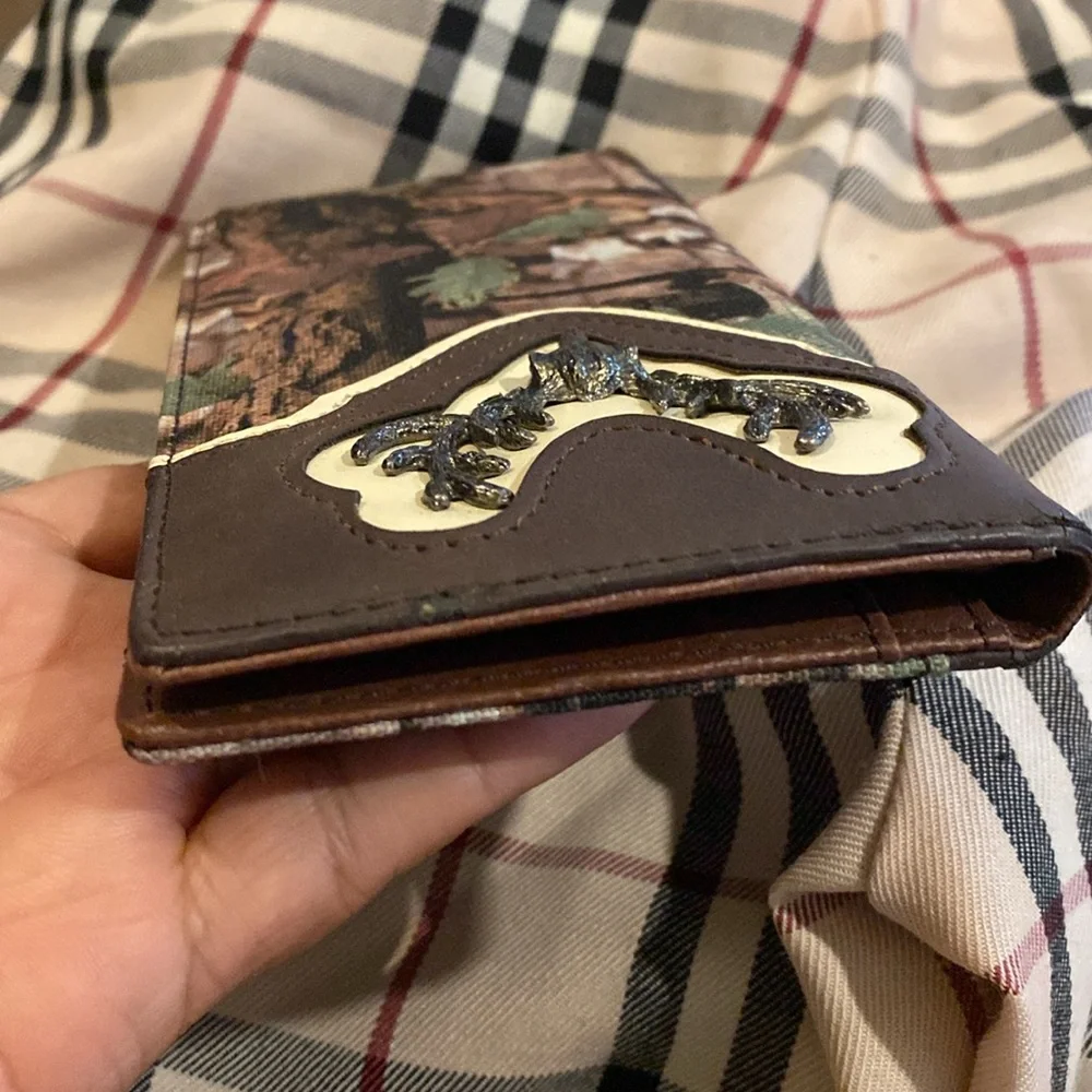 Mens Camo Hunting Design Long Wallet Billetera Brown Faux Leather